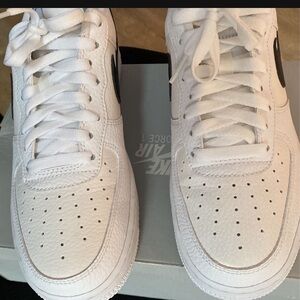 Nike Men's White Sneakers